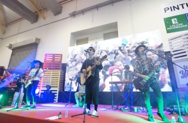 Agro Youth MAHA 2022 — acoustic performance at We Are Youth stage